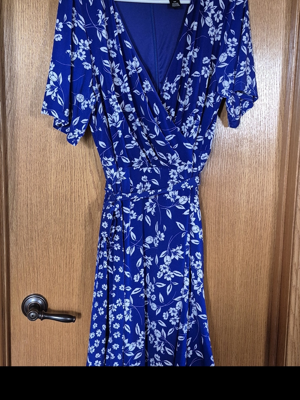 Jessica Howard Cobalt Blue and White Floral Wrap Midi Dress